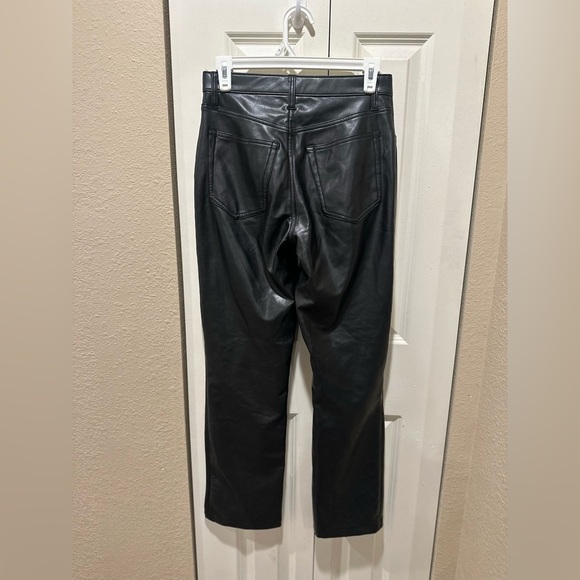 Abercrombie&Fitch Vegan Leather 90’S Straight Pant High Rise Black , size 4 - Picture 4 of 16